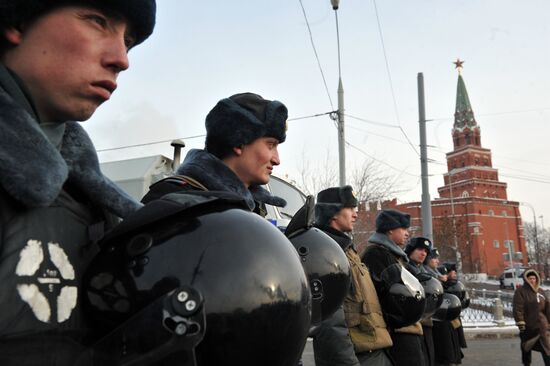 Митинг и шествие "За честные выборы" в Москве