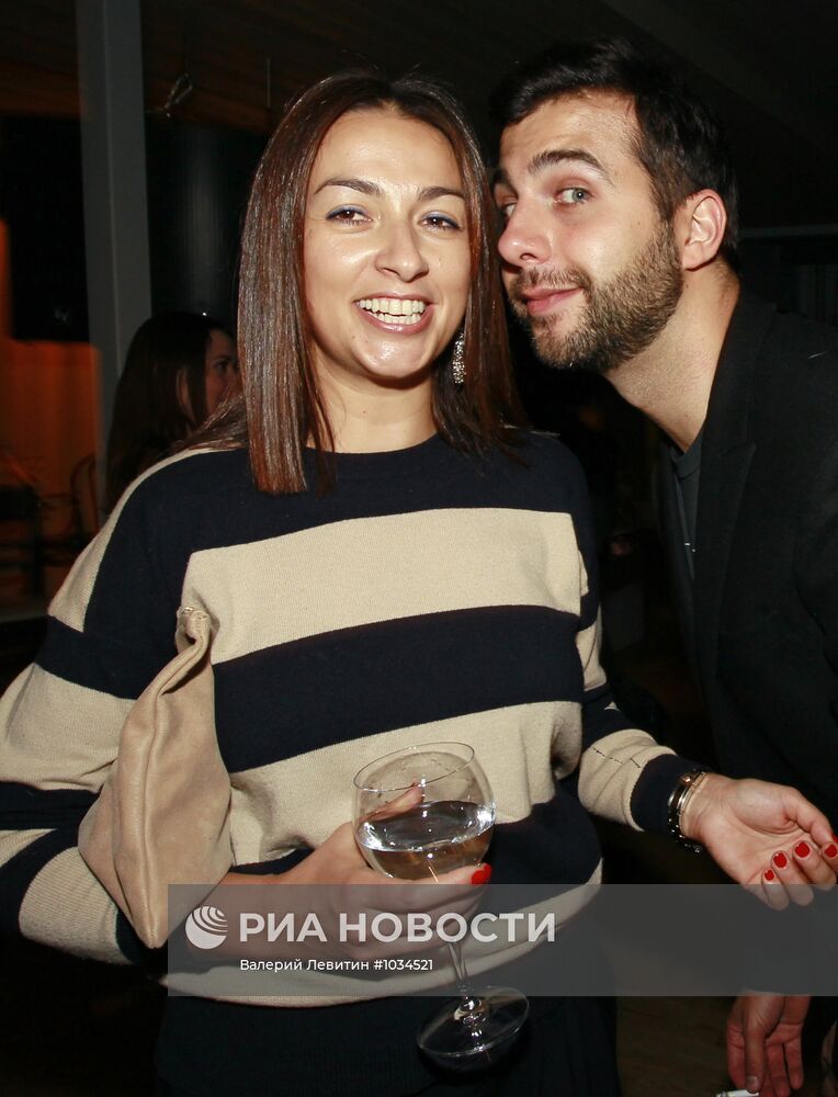 Вечеринка в честь открытия клуба "Река"