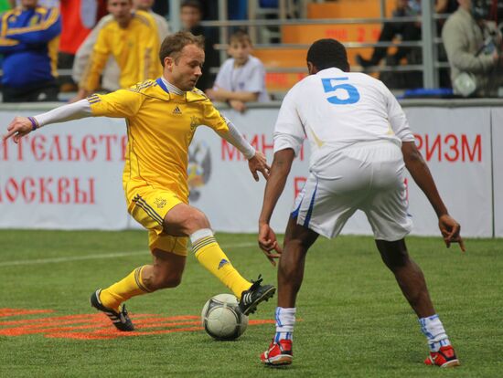 Футбол. "Кубок Легенд - 2012". Первый день