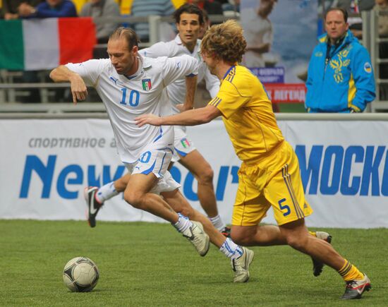 Футбол. "Кубок Легенд - 2012". Первый день