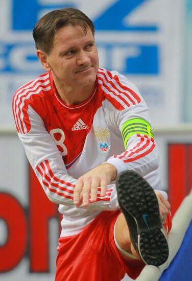 Футбол. "Кубок Легенд - 2012". Первый день