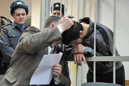 Повторное рассмотрение вопроса о продлении ареста Р.Мирзаеву