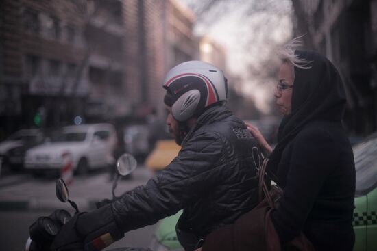 Зарубежные страны. Иран