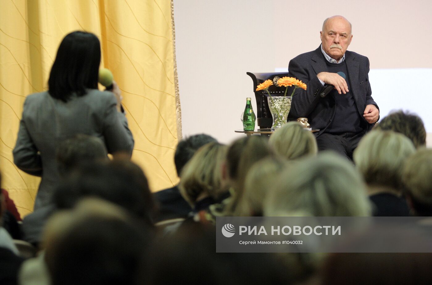 Встреча Станислава Говорухина с избирателями Западного округа