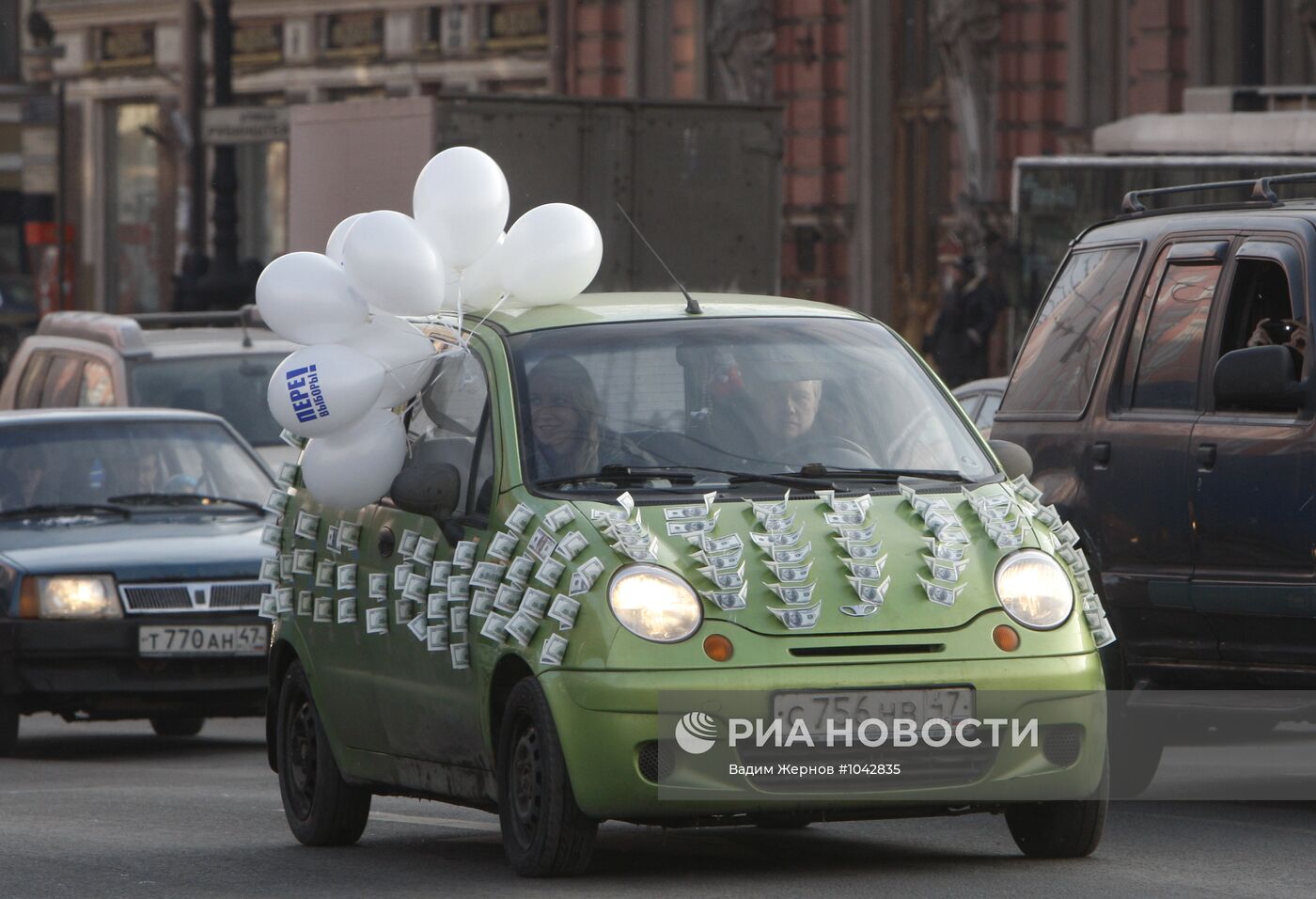 Автопробег "Белая лента" в Санкт-Петербурге