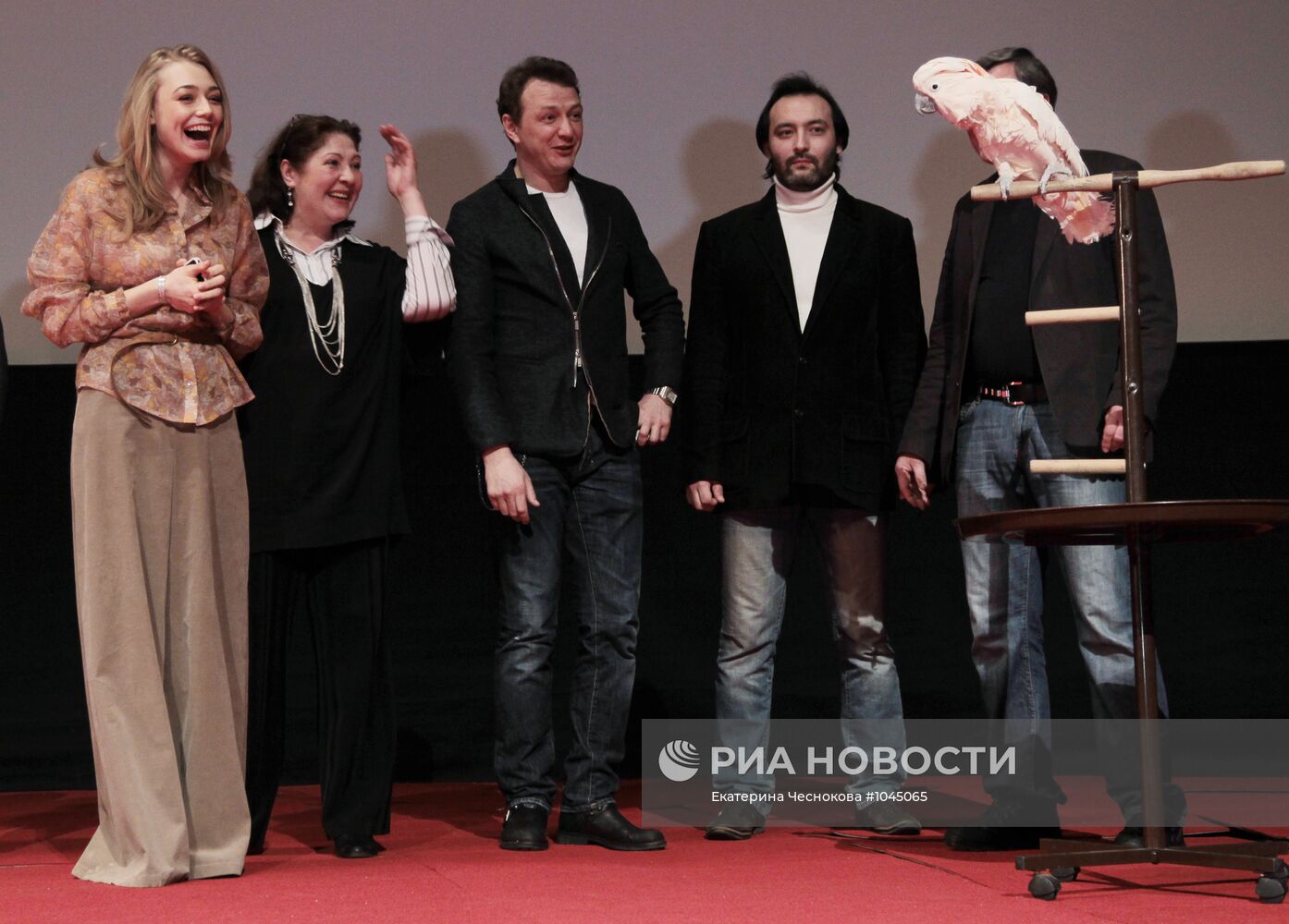 Премьера фильма Егора Баранова "Самоубийцы" в Москве
