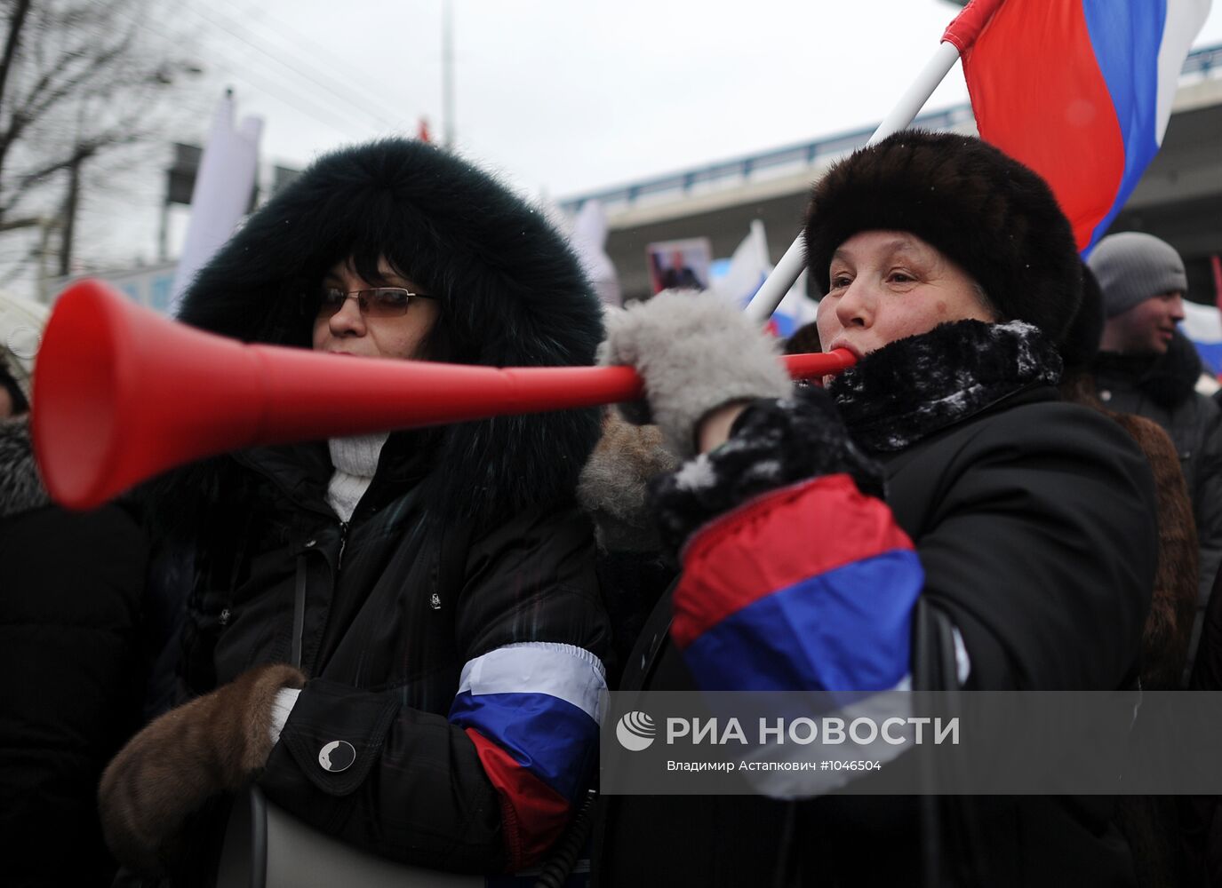 Шествие и митинг "Защитим страну!" в поддержку В.Путина