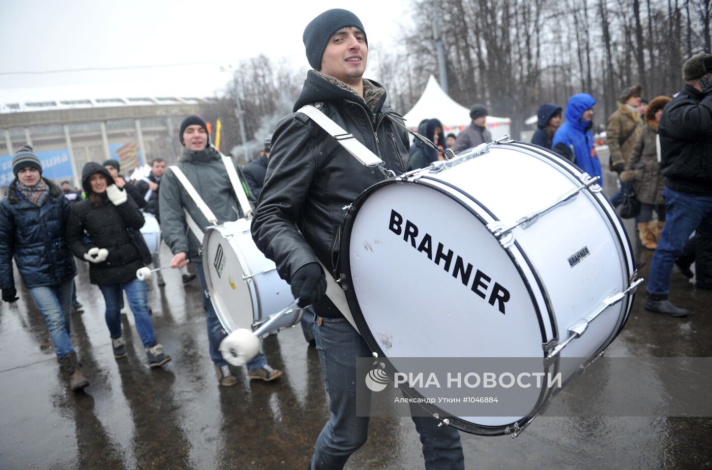 Шествие и митинг "Защитим страну!" в поддержку В.Путина