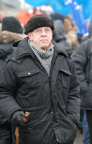 Шествие и митинг "Защитим страну!" в поддержку В.Путина