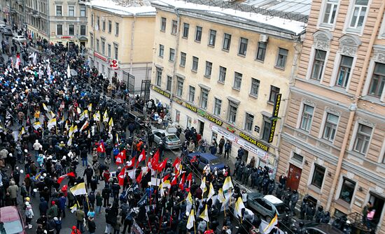 Шествие "За честные выборы" в Санкт-Петербурге