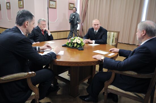 Встреча Владимира Путина с кандидатами в президенты РФ