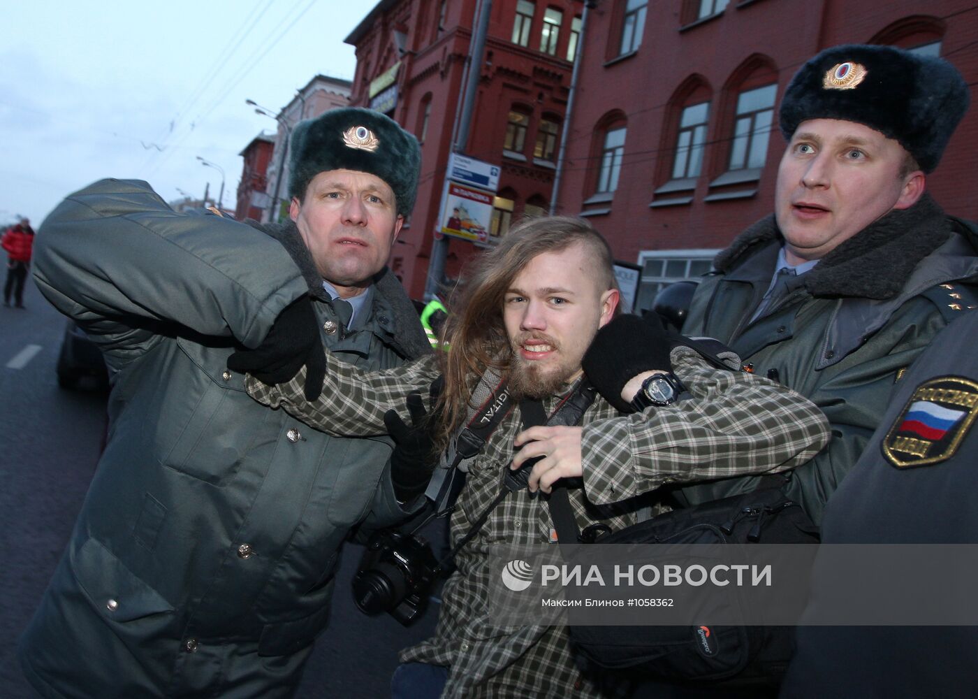 Задержание участников несанкционированной акции на Лубянке