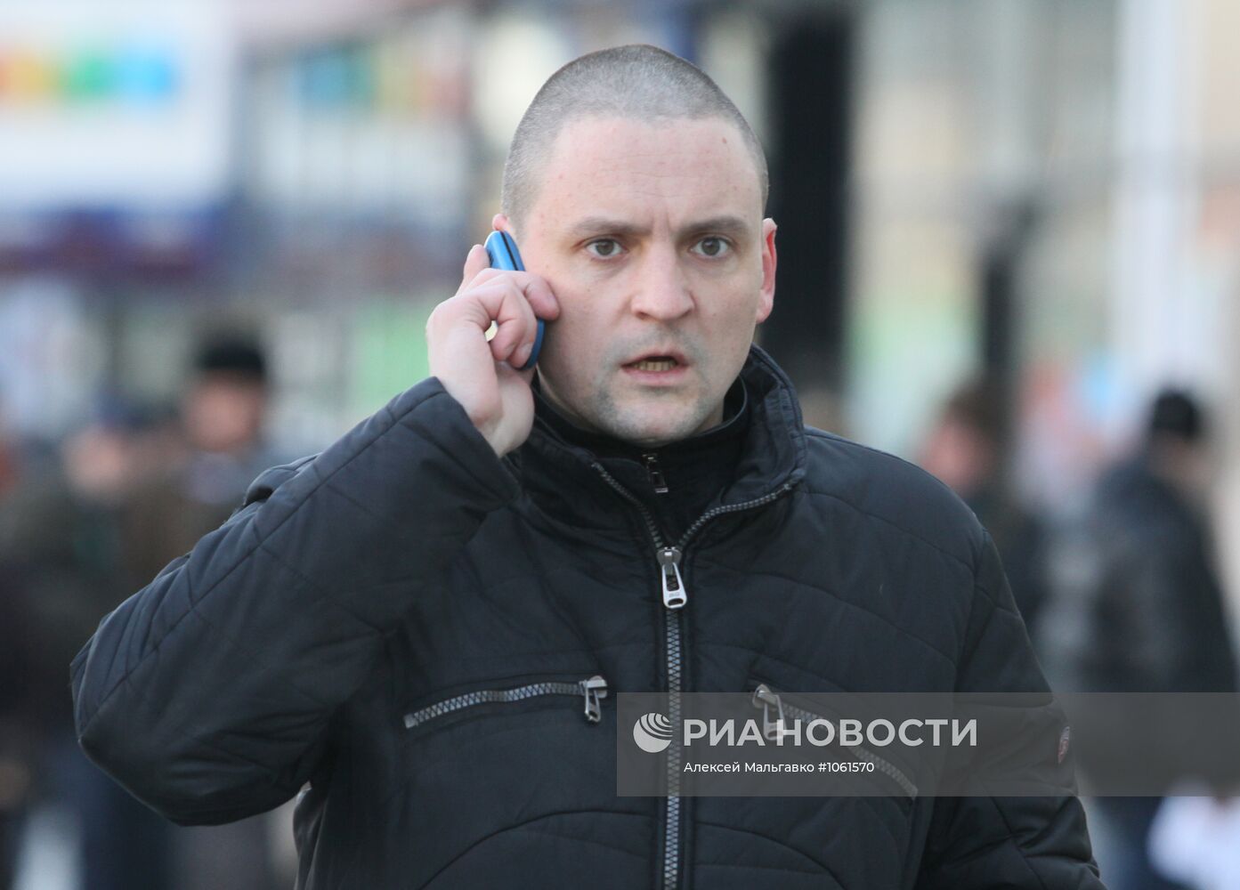 Подготовка к митингу "За честные выборы"