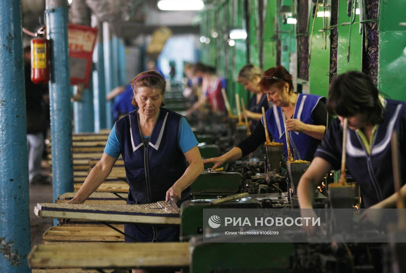 Работа спичечной фабрики "Победа" в селе Верхний Ломов