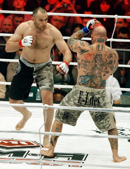 Смешанные единоборства. Турнир M-1 Challenge 31