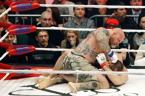 Смешанные единоборства. Турнир M-1 Challenge 31