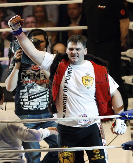 Смешанные единоборства. Турнир M-1 Challenge 31