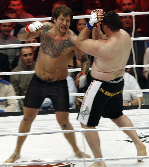 Смешанные единоборства. Турнир M-1 Challenge 31