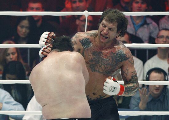 Смешанные единоборства. Турнир M-1 Challenge 31