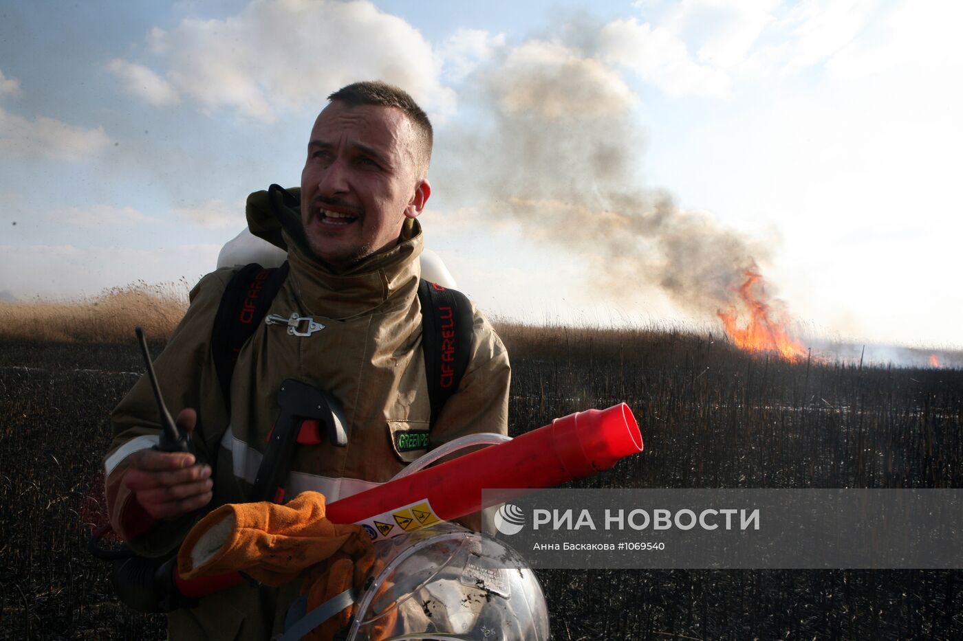 Тушение пожаров в Астраханской области
