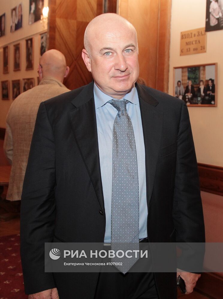 Премьера фильма Павла Лунгина "Дирижер" в Москве