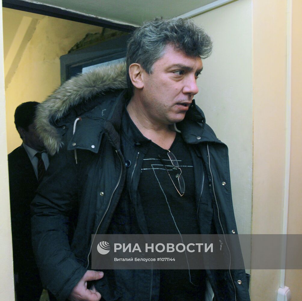 Рассмотрение дела политика Бориса Немцова в мировом суде