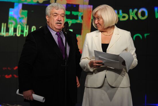 Вручение национальной премии в области печатных СМИ "Искра-2011"