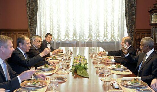 Встреча С. Лаврова и К. Аннана в Москве