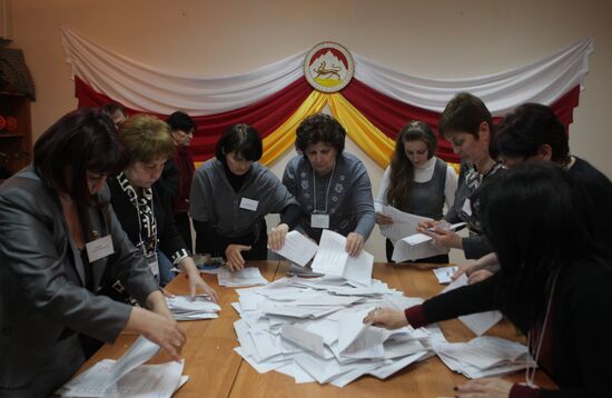 Подсчет голосов после выборов президента Южной Осетии
