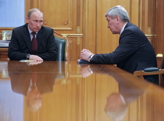 В.Путин провел ряд встреч 27 марта 2012 г.