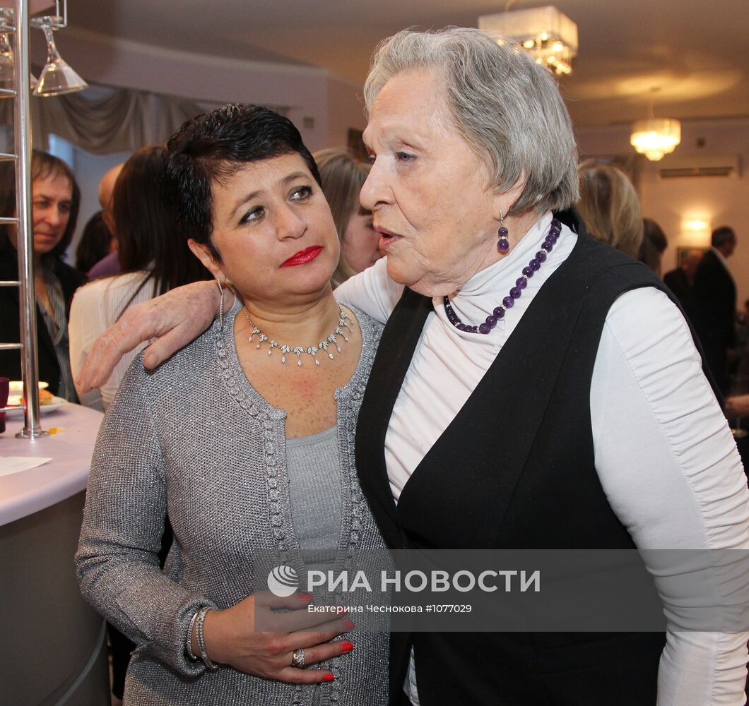 Празднование Всемирного дня театра в центре Эммануила Виторгана