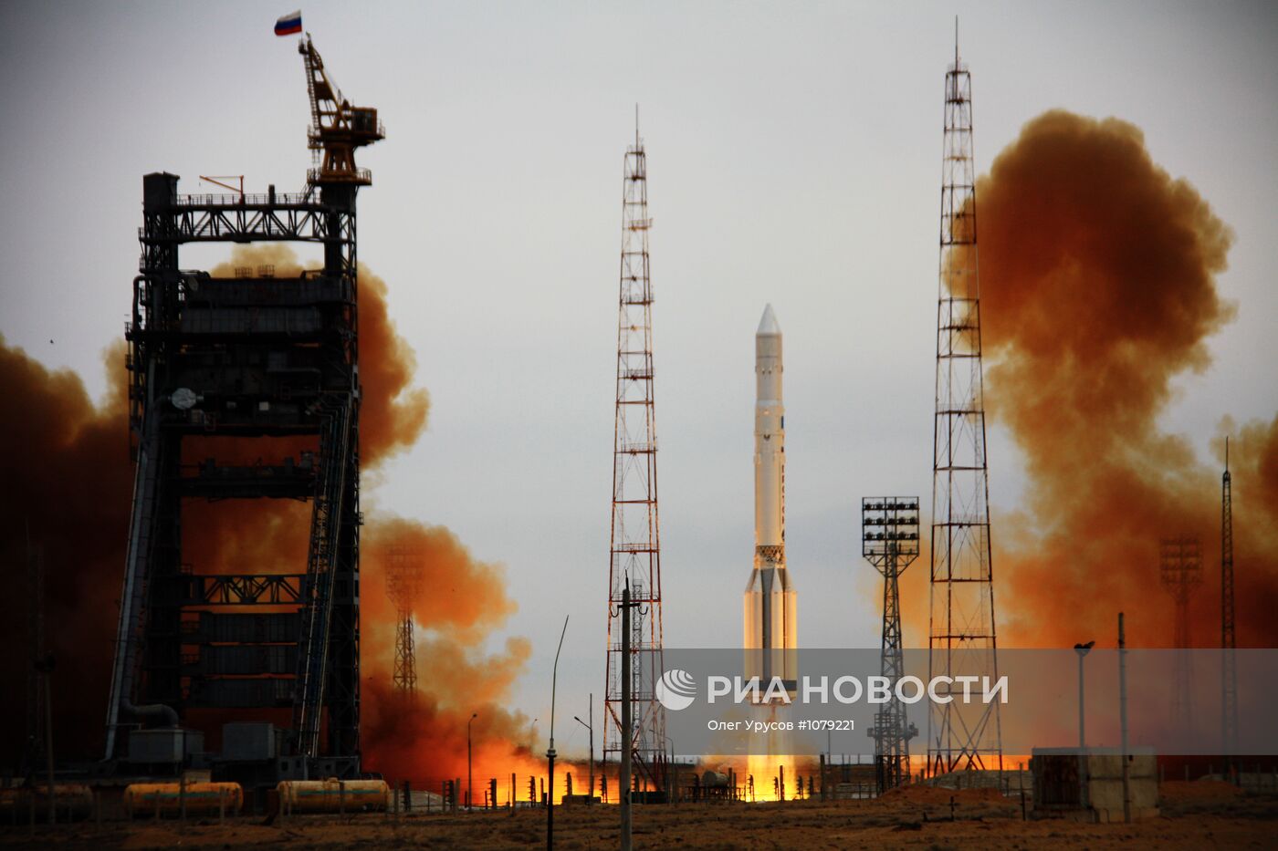 Запуск РН "Протон-К" с космическим аппаратом военного назначения