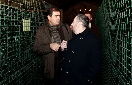 Весенний визит послов русского шампанского дома "Абрау-Дюрсо"