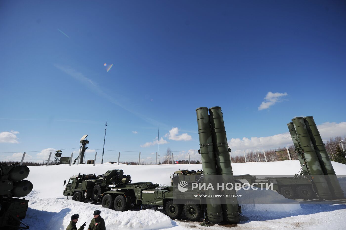 Боевое дежурство ЗРК С-400 "Триумф" в Московской области