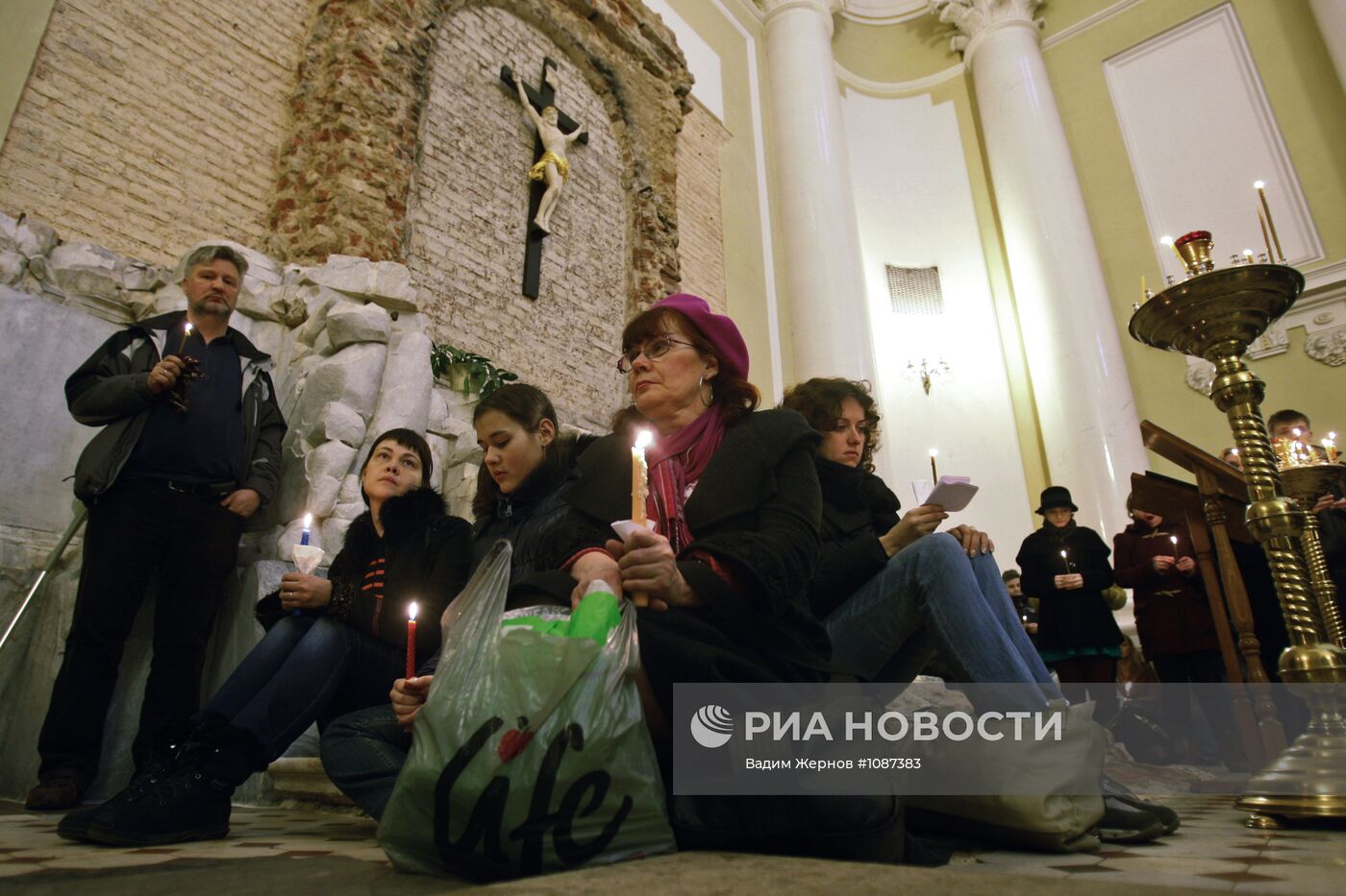 Празднование католической Пасхи в Санкт-Петербурге