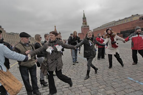 Акция оппозиции "Белая площадь" в Москве