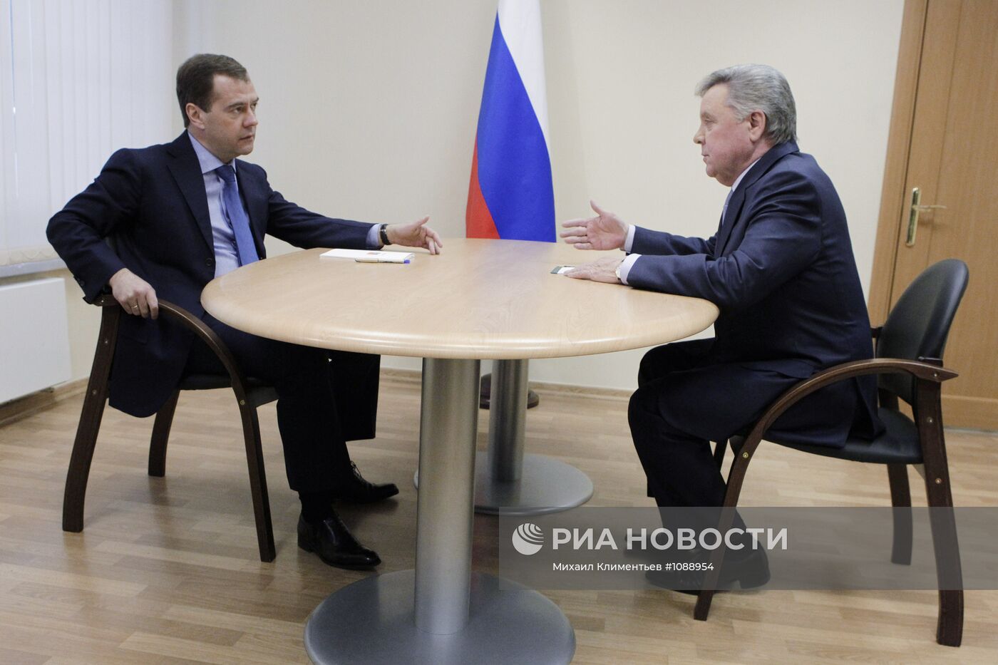 Встреча Дмитрия Медведева с Борисом Громовым в Троицке