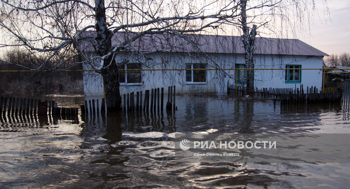 Наводнение в селе Сухая Вязовка Самарской области | РИА Новости Медиабанк