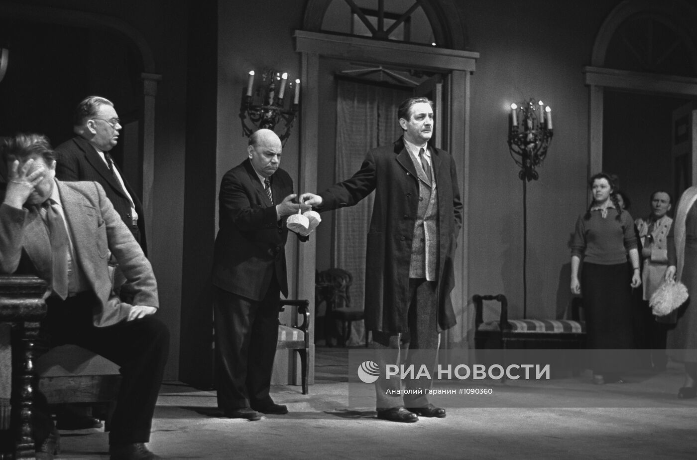 Спектакль "Вишневый сад"