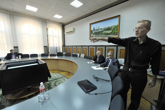Встреча О.Шеина с председателем областной думы А.Клыкановым