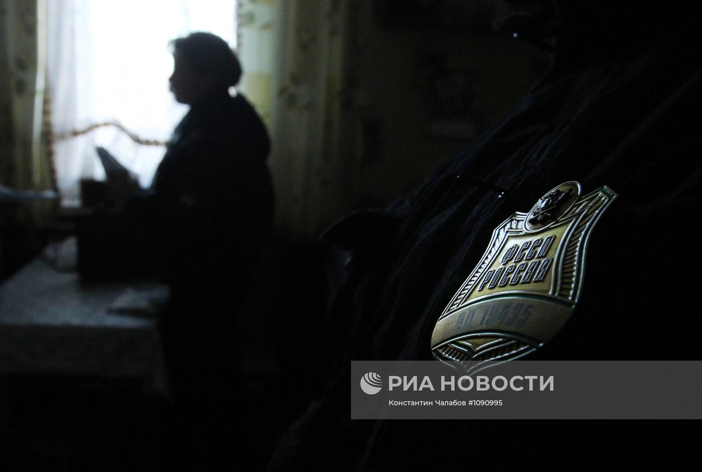 Рейд судебных приставов по выявлению должников в сфере ЖКХ