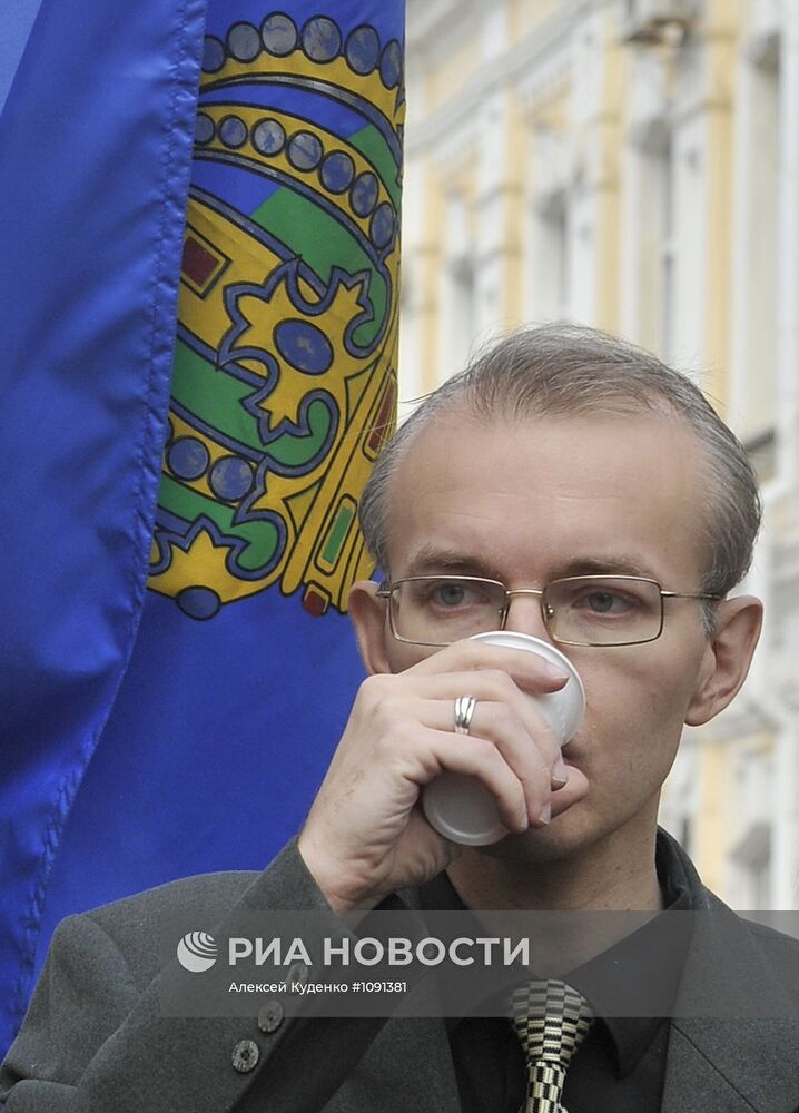 Поездка С.Миронова и Н.Левичева в Астрахань