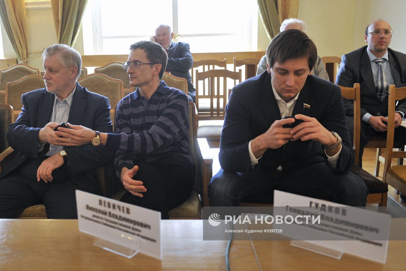 Ситуация с голодающими против итогов выборов мэра в Астрахани