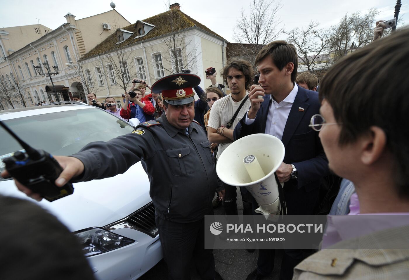 Ситуация с голодающими против итогов выборов мэра в Астрахани