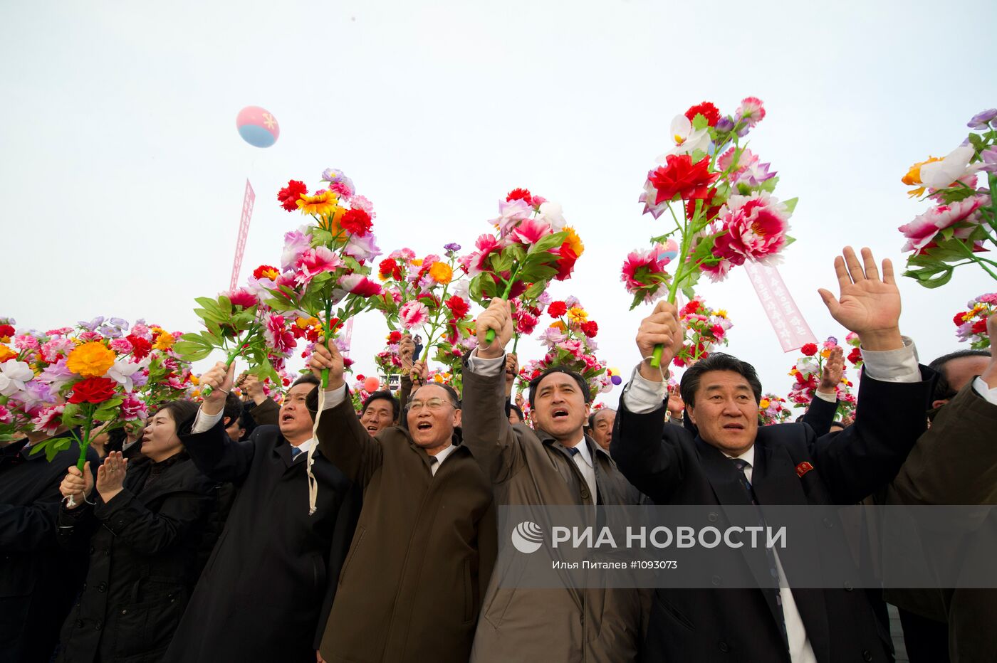 Празднование 100-летия основателя КНДР Ким Ир Сена в Пхеньяне