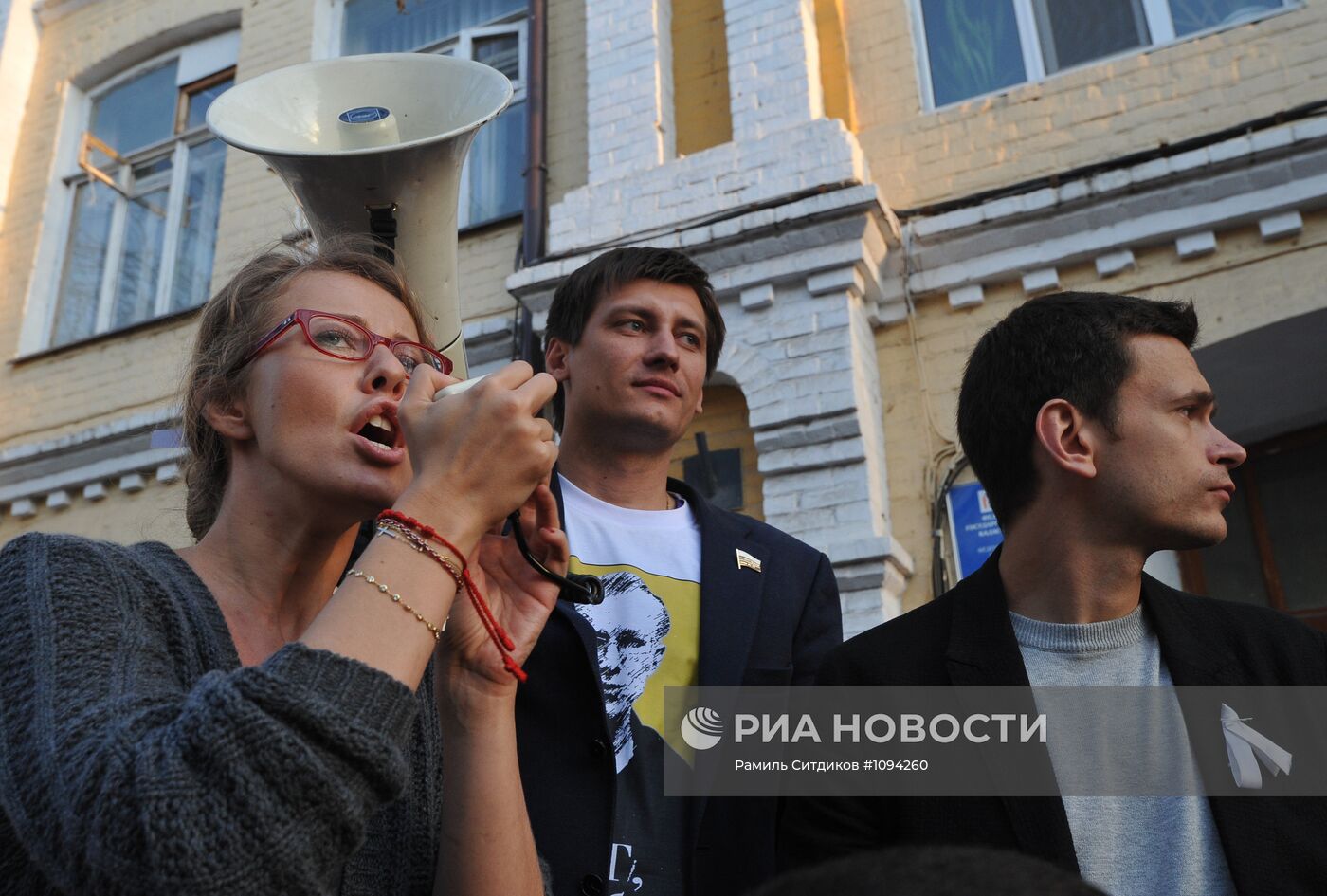 Митинг в поддержку экс-кандидата в мэры Астрахани Олега Шеина