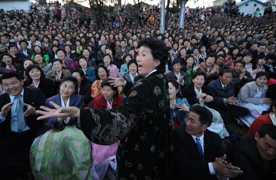 Салют в честь столетия со дня рождения Ким Ир Сена