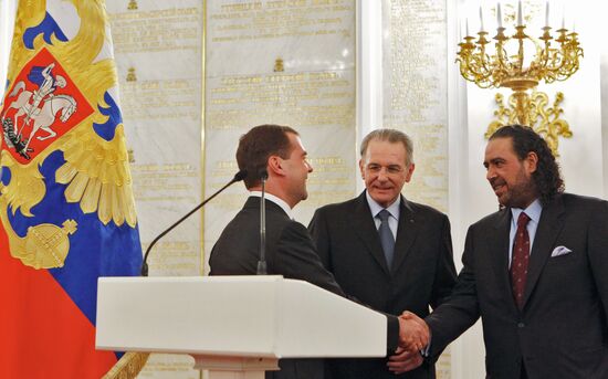 Д.Медведев на приеме участников Генассамблеи АНОК в Кремле