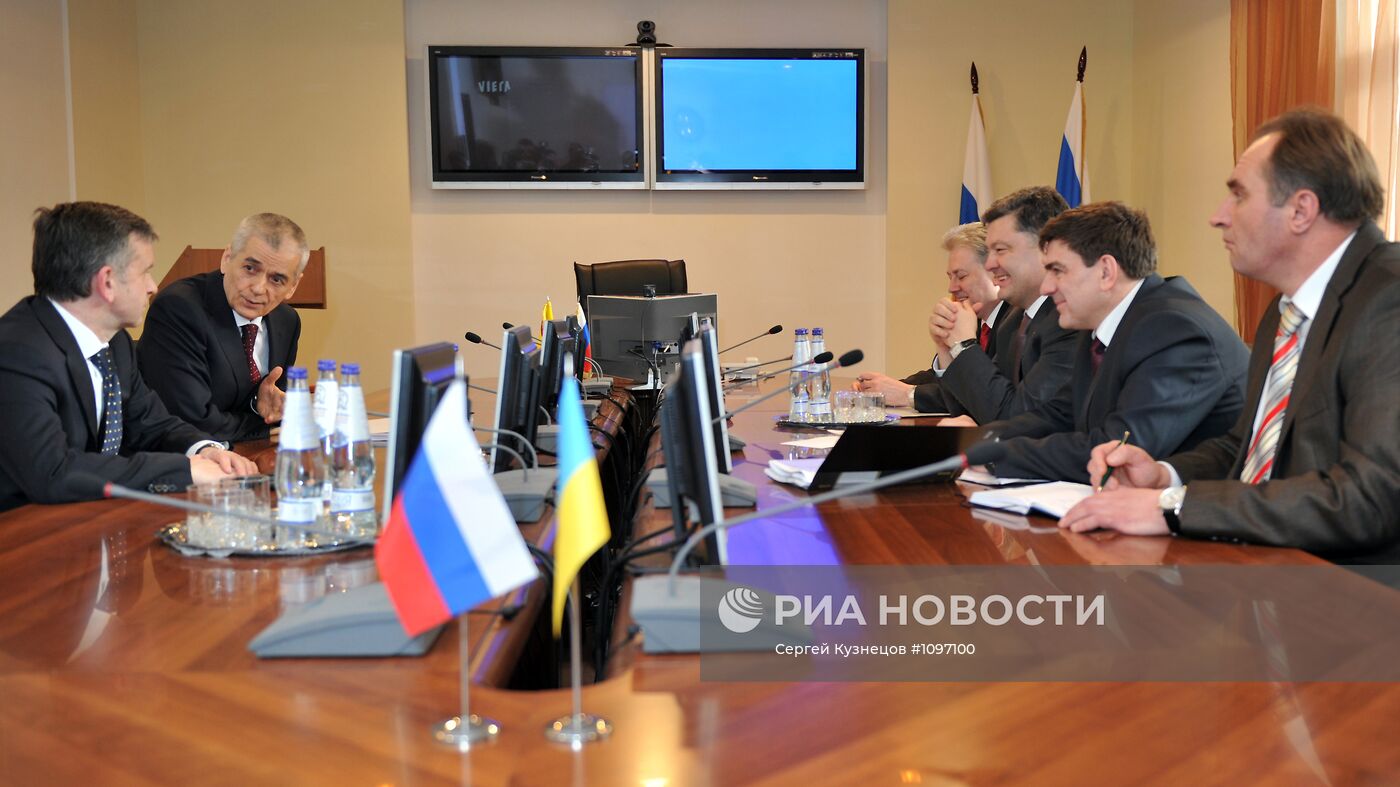 Встреча Онищенко и Порошенко в Москве