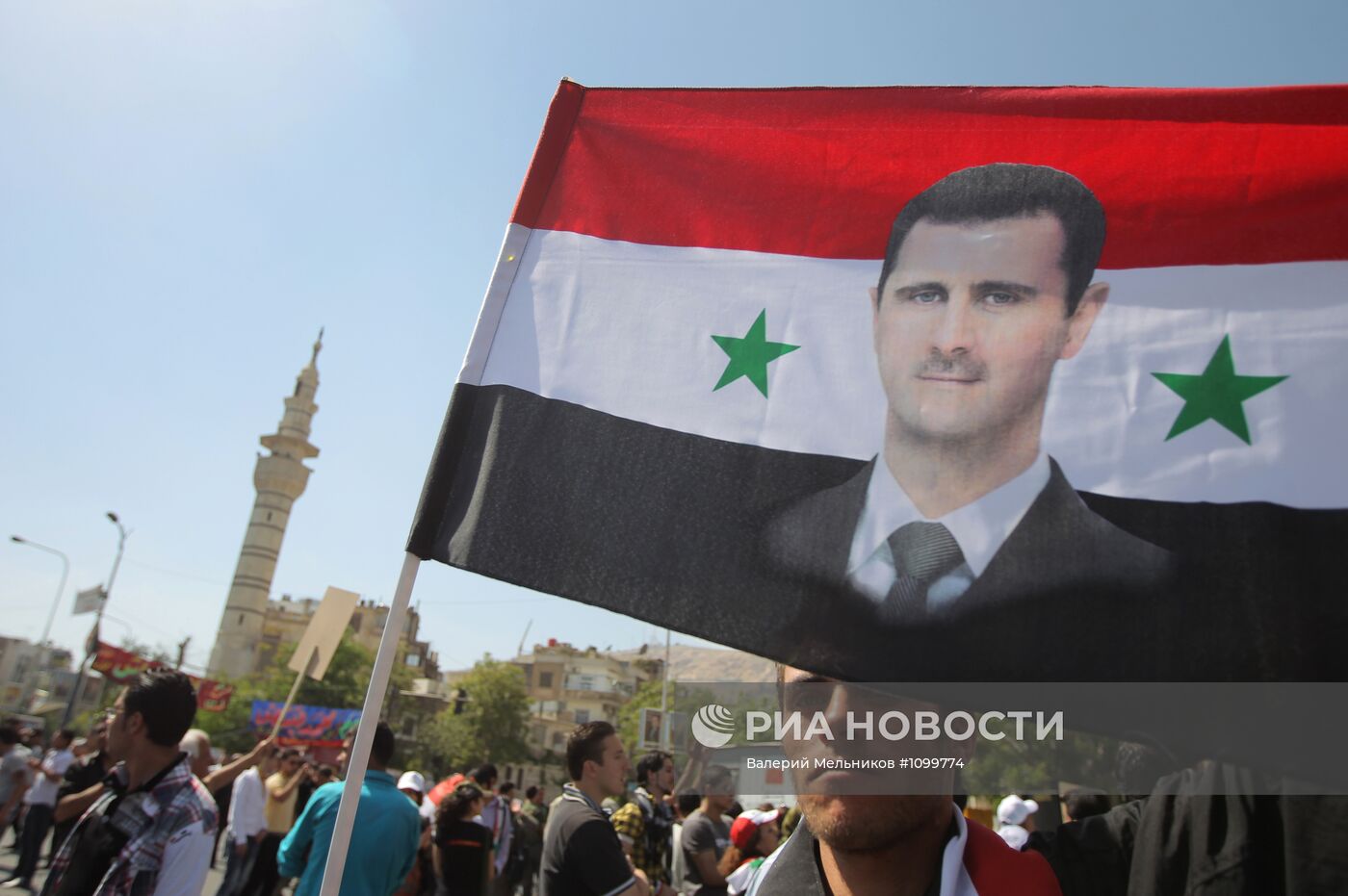 Митинг в поддержку президента Башара Асада в Дамаске